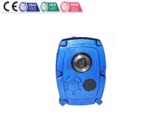 Roheisen-Welle brachte Gang-Reduzierer für Industrie Bandförderer-Maschine an